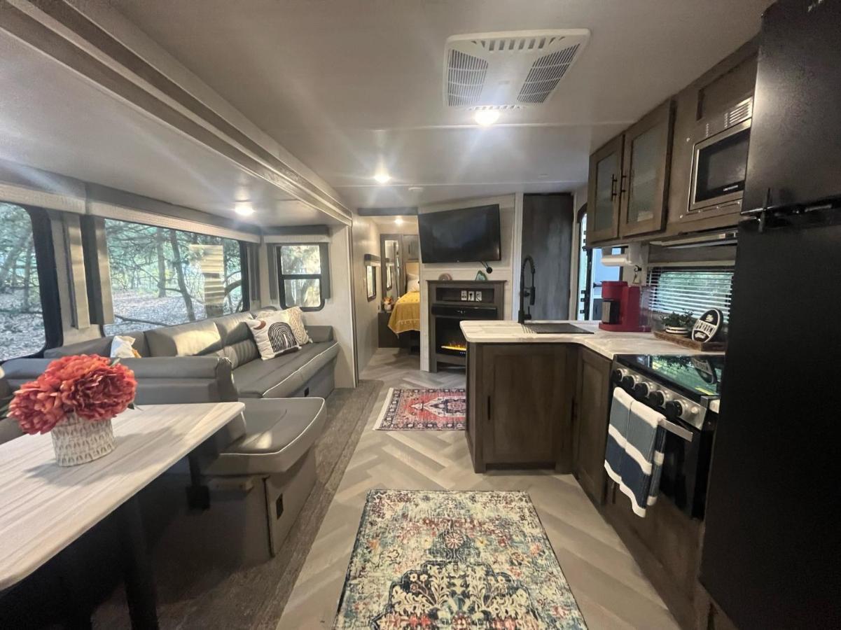 Campsite Your Personal 'glamp' Site! Ac - Bbq - Fast Wifi DeLand
